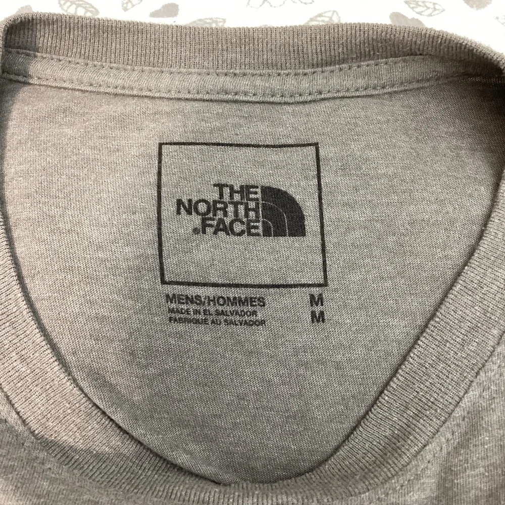 The North Face Heather Gray Tee with Sky Blue Logo Size M